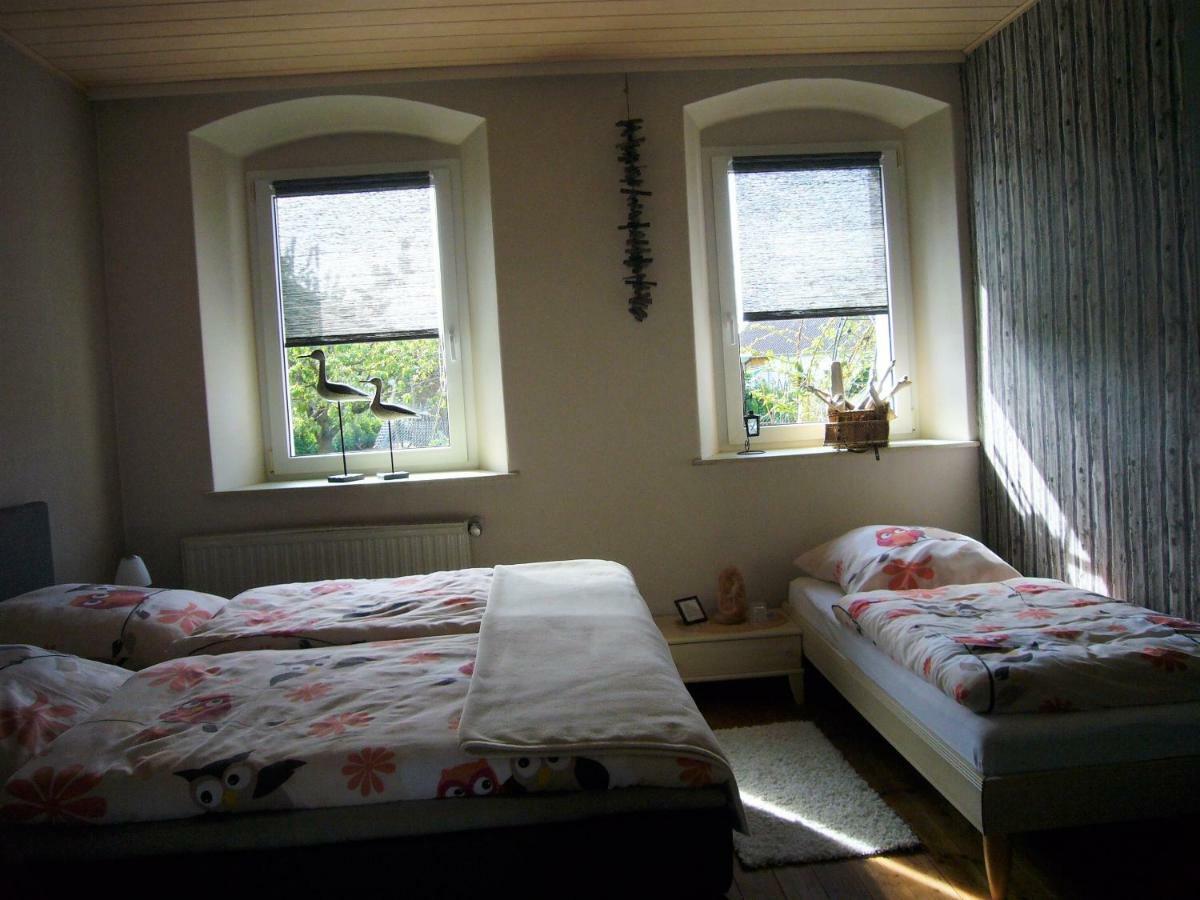 Ferienwohnung Im Alten Schulhaus - Keine Monteure Plech Zewnętrze zdjęcie